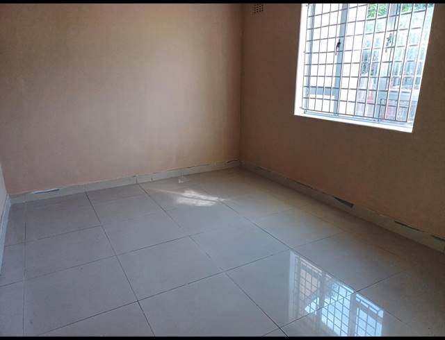 2 BEDROOM HOUSE TO LET IN SHALLCROSS